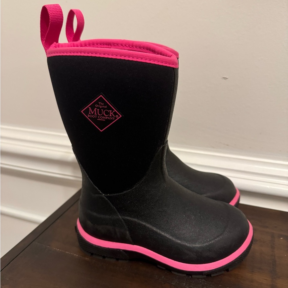 Muck Boot Company Kid's Element Boot, Black/Pink, Size 11